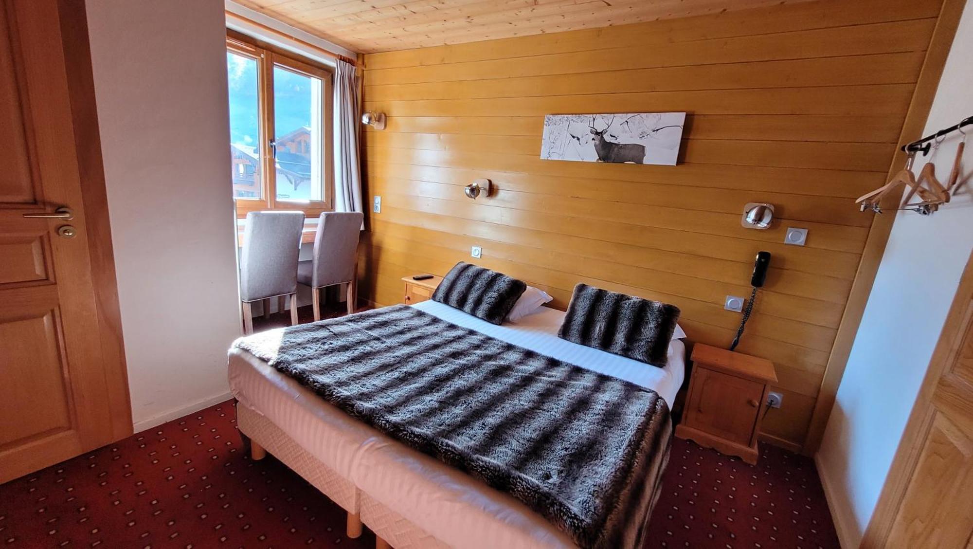 Hotel Christiania Ла-Клюза Екстер'єр фото