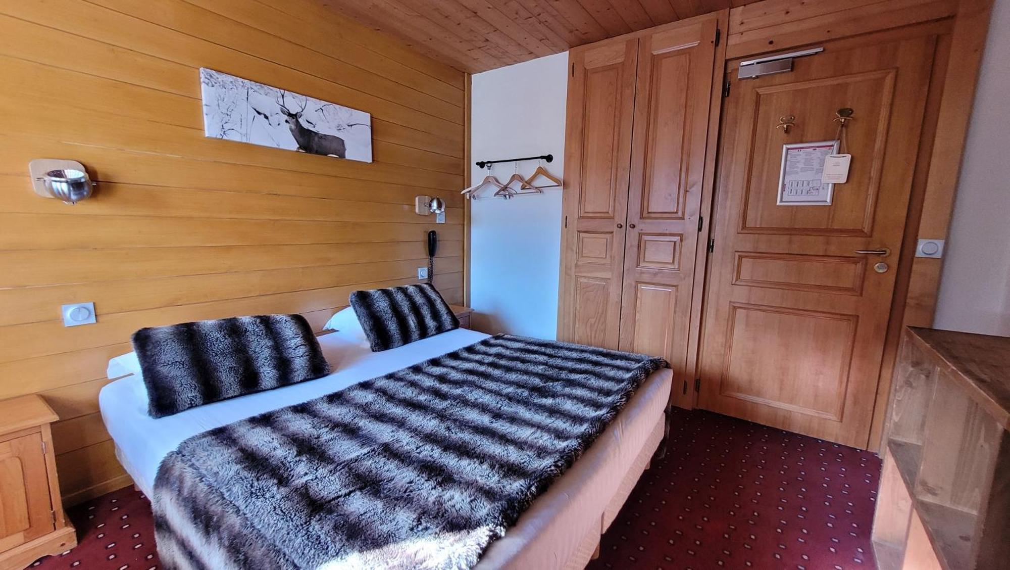 Hotel Christiania Ла-Клюза Екстер'єр фото