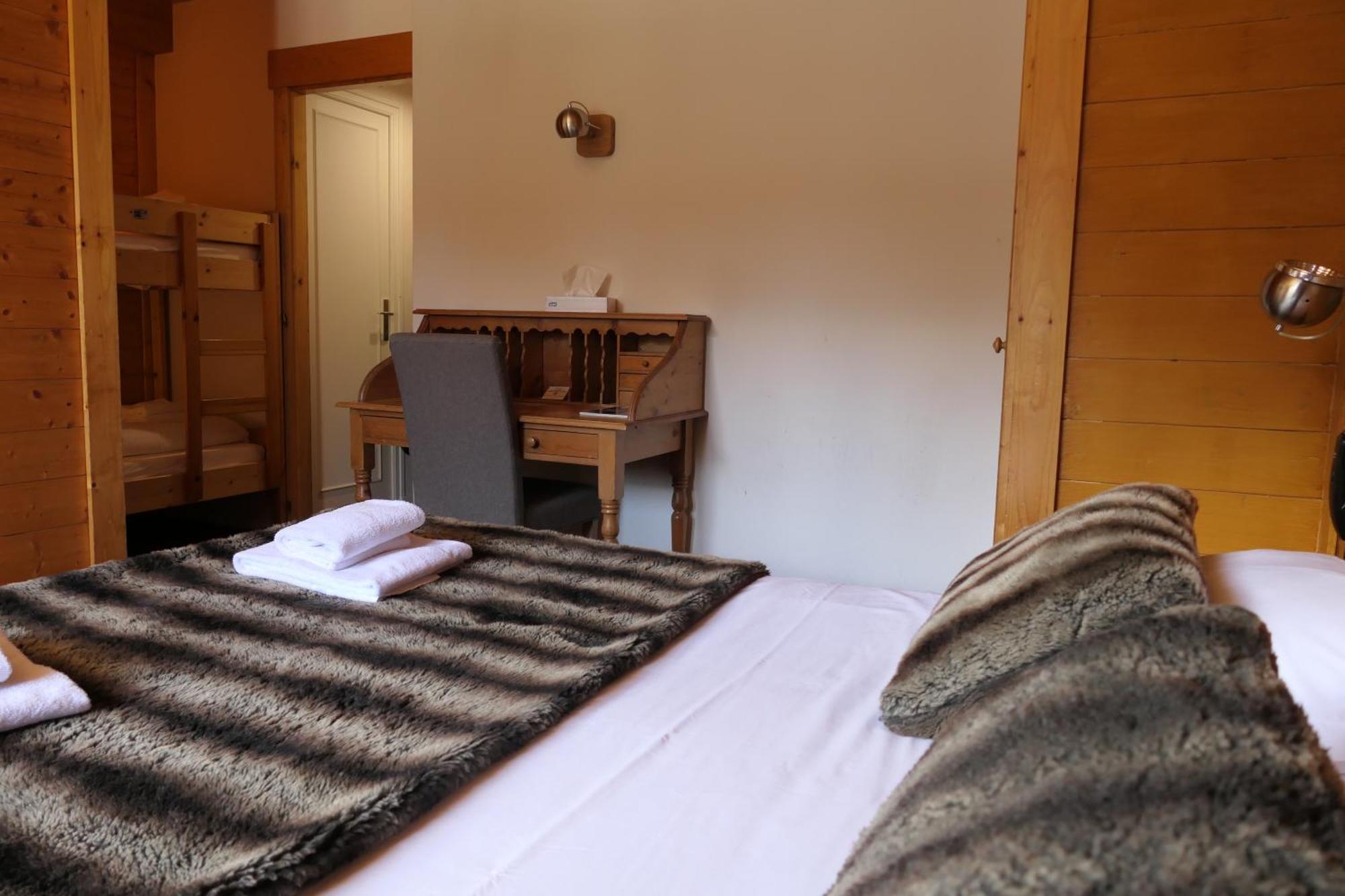 Hotel Christiania Ла-Клюза Екстер'єр фото