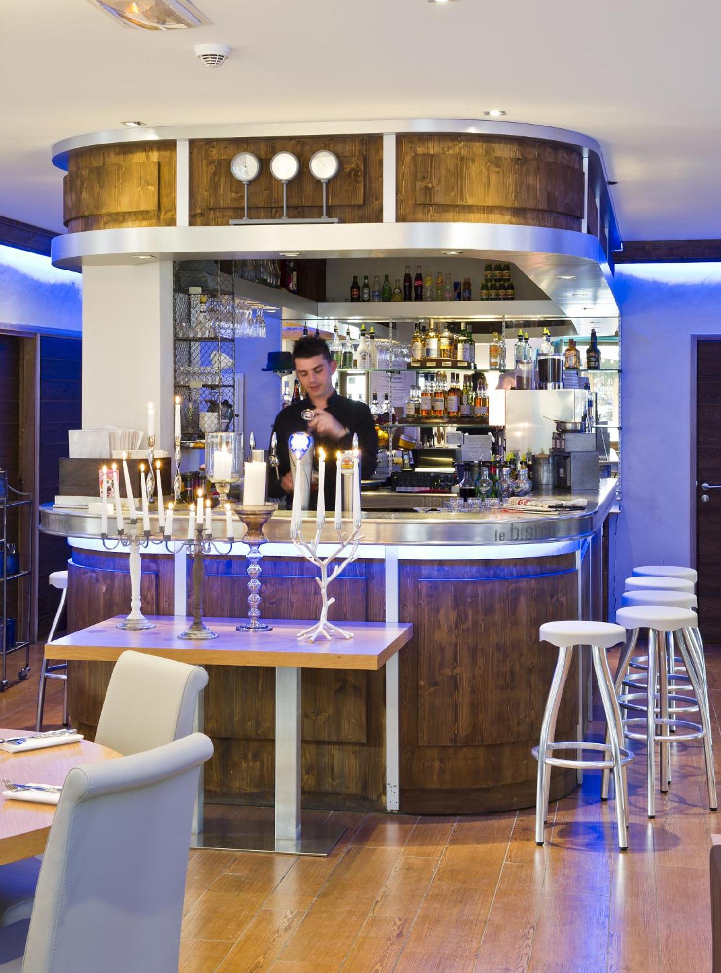 Hotel Christiania Ла-Клюза Екстер'єр фото